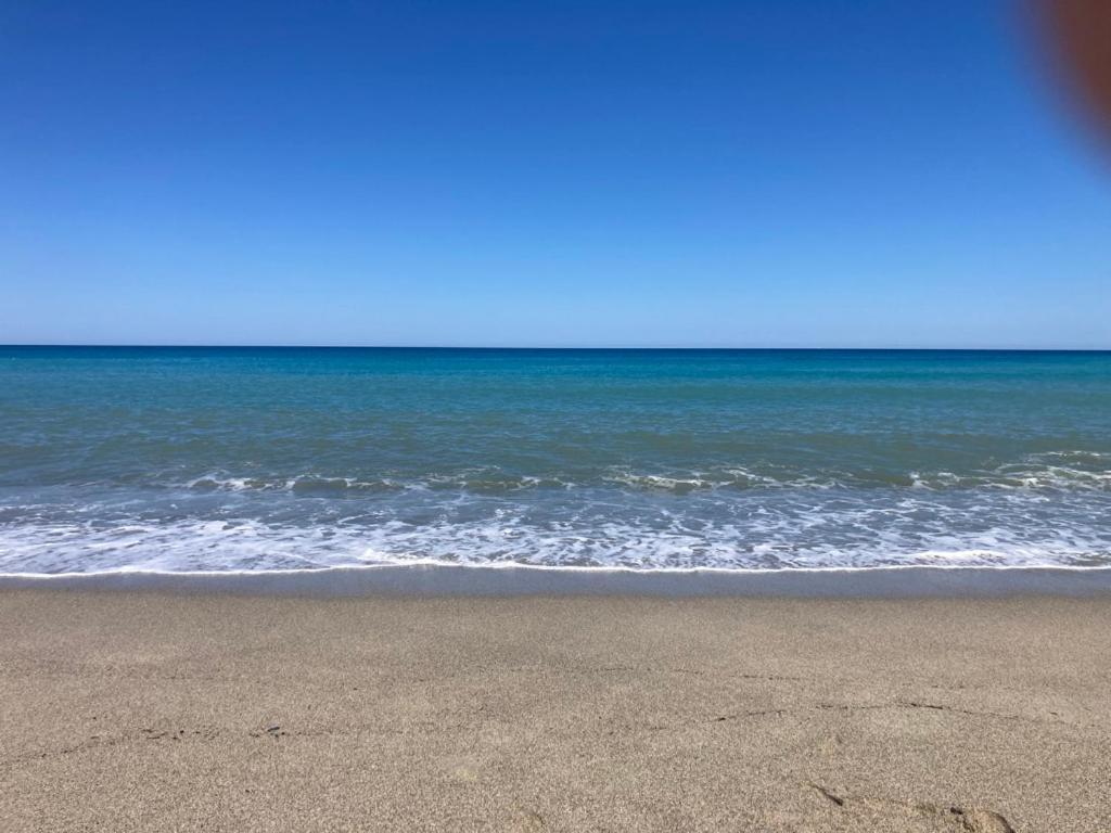 L'Isola Dei Vacanzieri 圣安德雷亚阿波斯托洛德洛约尼奥 外观 照片